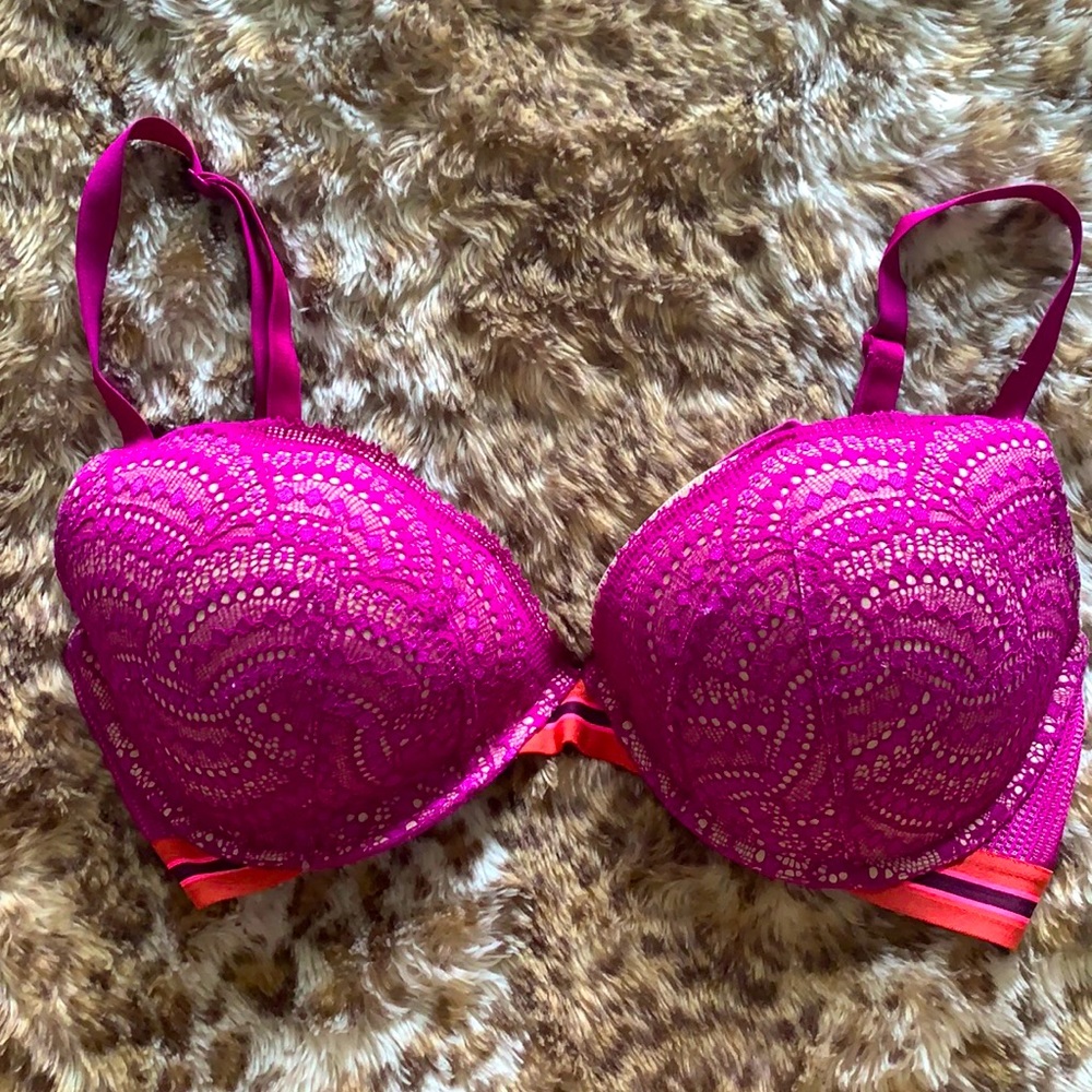 Purple lace lightly-lined Victoria’s Secret bra